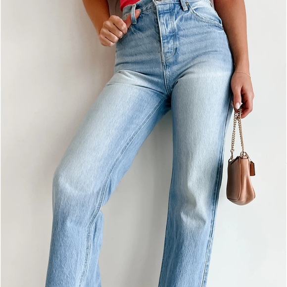 Gabi High Rise KanCan Lace Back Wide Leg Jeans (Light) Size 9/28 - Picture 5 of 7